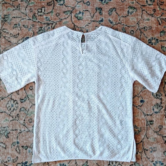 COUNTRY ROAD Cut-Out Sheer Short Sleeve Blouse XXS - Picture 3 of 3